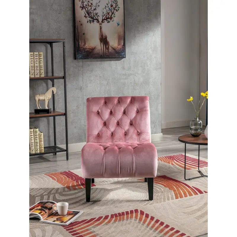 Fauteuil de salon capitonné en velours avec pieds en bois