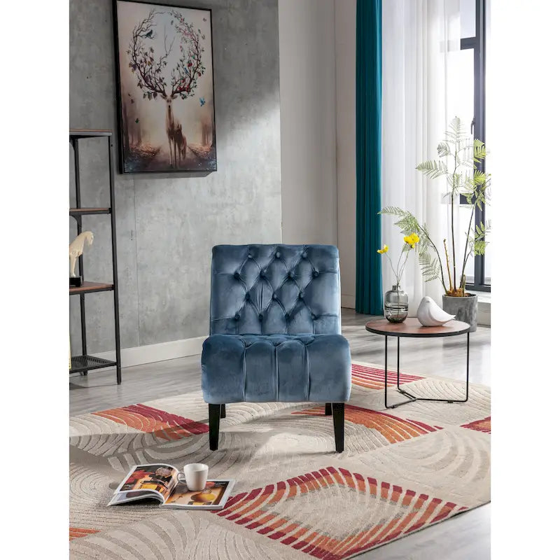 Fauteuil de salon capitonné en velours avec pieds en bois