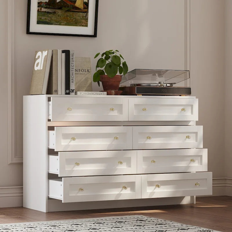 Commode et coiffeuse blanches avec grand espace de rangement et élégants boutons en cristal